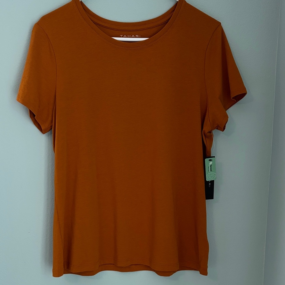Tahari Women's Orange Short Sleeve Tee